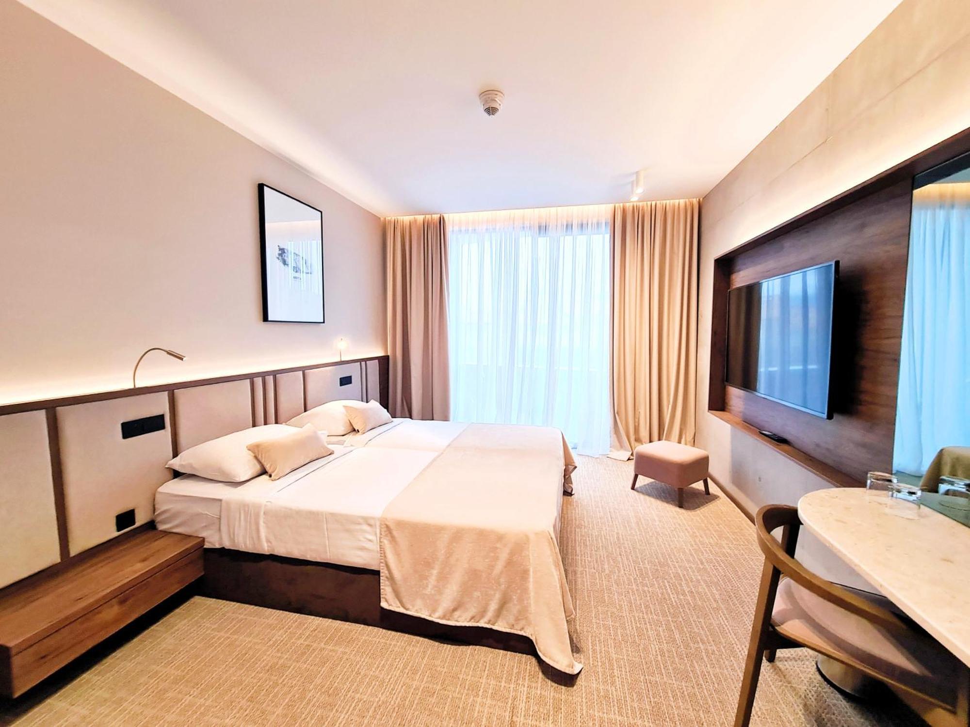 Grand Hotel View Postira Quarto foto
